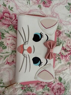 Loungefly White Pink Cat Wallet with Bow -